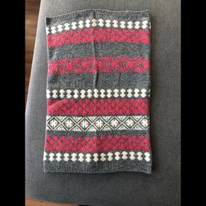 💯 wool infinity scarf made in Europe by SOLAR